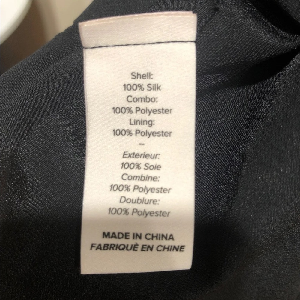 SOLD! Cinq a sept Kimberly Top Sz XS - Picture 9 of 9